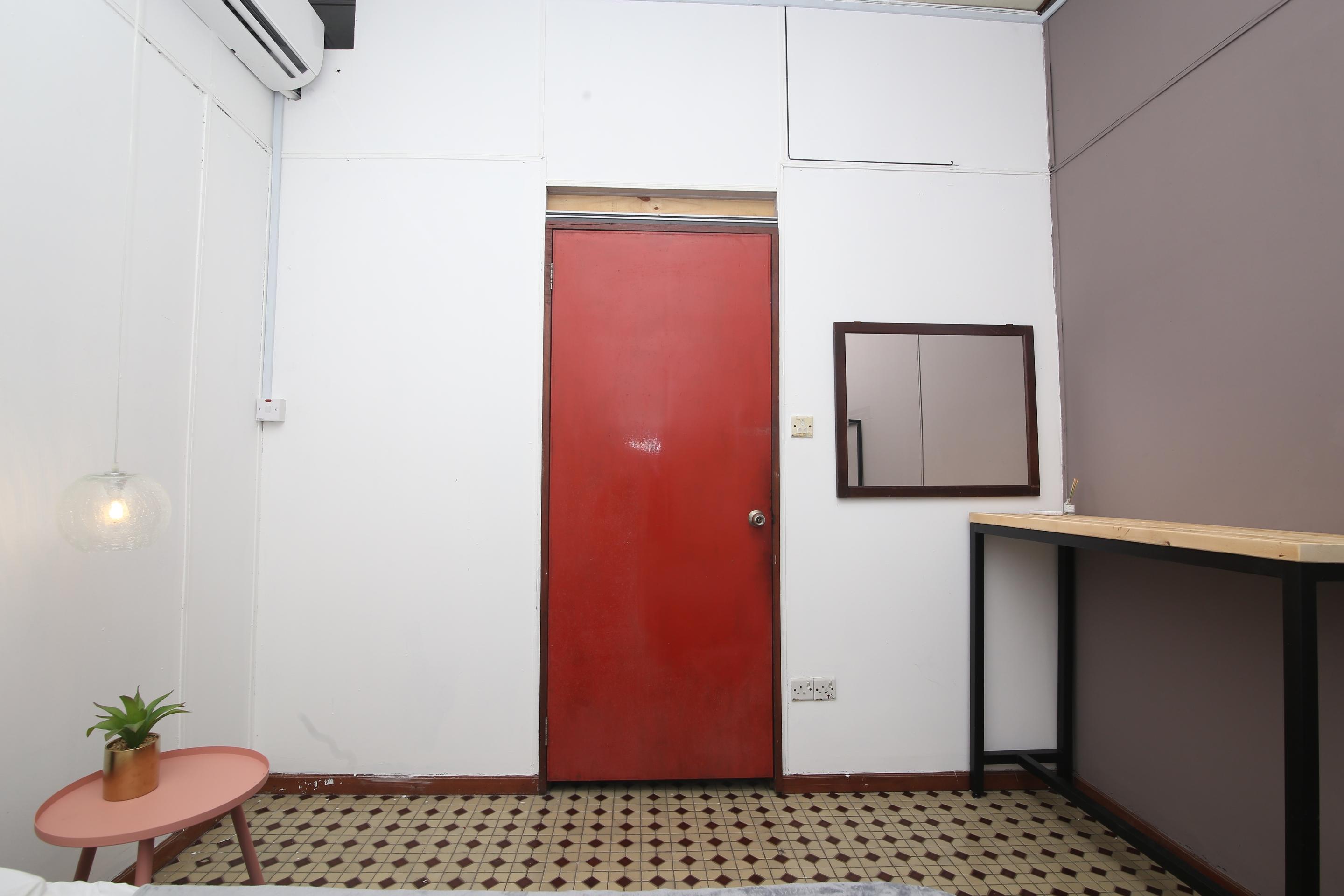 Spot On 90141 Threehouse Bed & Breakfast Kuching Exterior photo